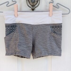LULULEMON Striped Athletic Shorts SZ 4